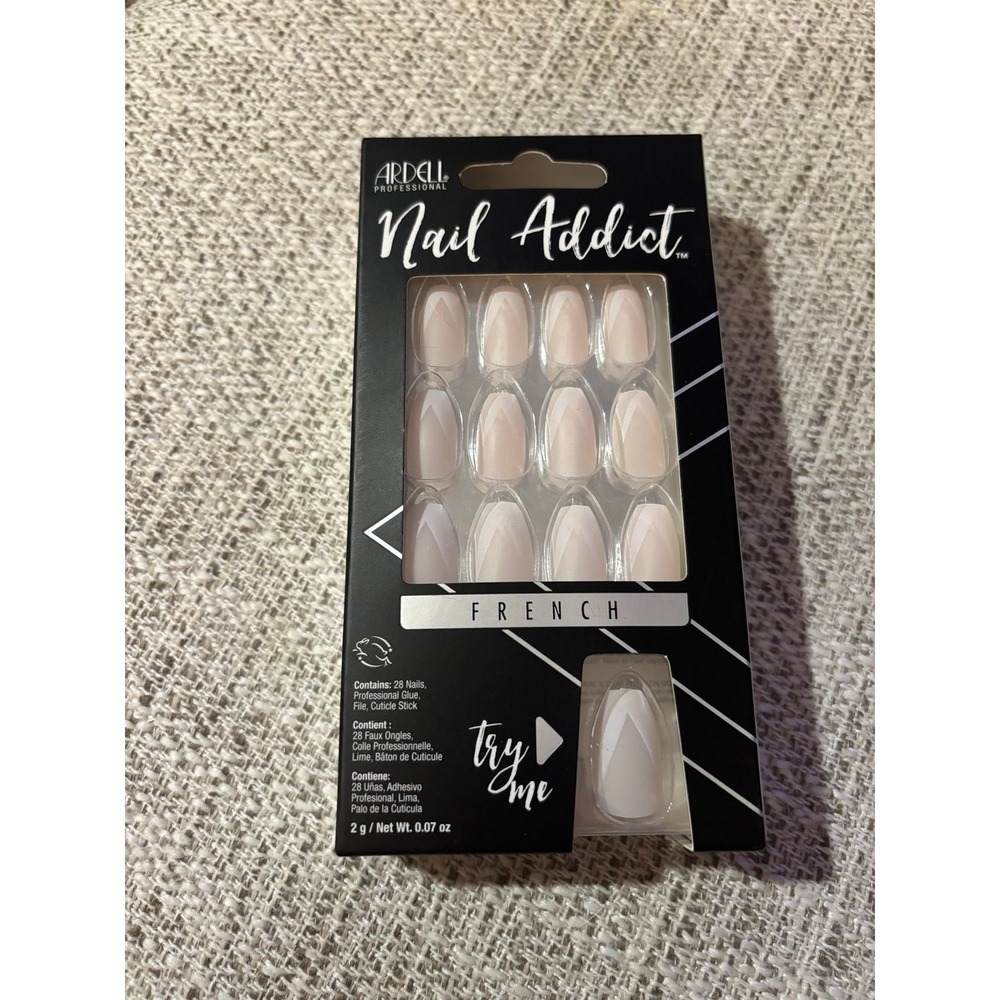 Ardell Nail Addict‎ French Style Set